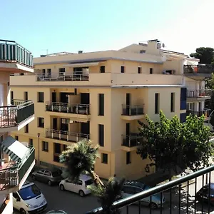  Appartement En El Puerto De Llança!